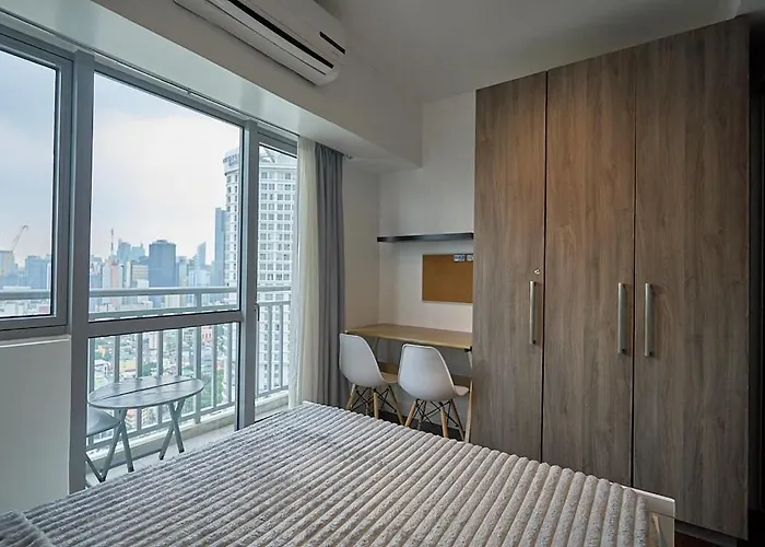 Cozy Crib At Acqua Residences - Rockwell Views Apartment *